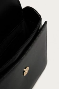 Τσάντες χιαστί Karl Lagerfeld - Δερμάτινη τσάντα κίτρινο -Karl Lagerfeld Εκπτώσεις unnamed file 273