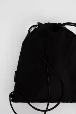 Τσάντα γυμναστηρίου Σακίδιο πλάτης Karl Lagerfeld χρώμα: μαύρο -Karl Lagerfeld Εκπτώσεις unnamed file 585