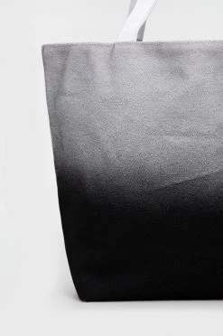 Τσάντες Shopper και Tote Τσάντα δυο όψεων Karl Lagerfeld μαύρο 10 Τσάντες Shopper και Tote Τσάντα δυο όψεων Karl Lagerfeld μαύρο -Karl Lagerfeld Εκπτώσεις unnamed file 61