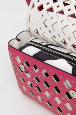 Τσάντες χιαστί Τσάντα Karl Lagerfeld ροζ 11 Τσάντες χιαστί Τσάντα Karl Lagerfeld ροζ -Karl Lagerfeld Εκπτώσεις unnamed file 776